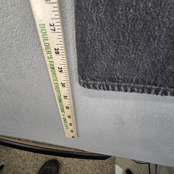 Vintage Levis 501 Jeans Mens Straight Button Fly USA 90s Distressed Fits 30x30 - Picture 3 of 16